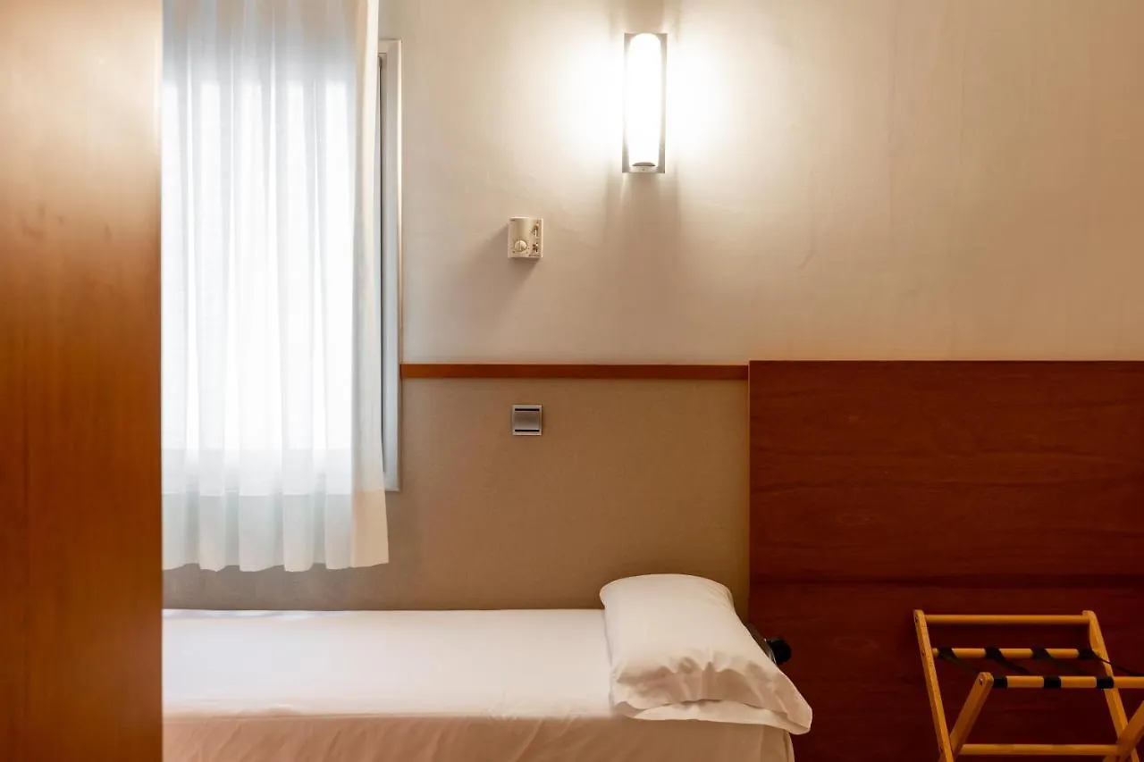 Onix Rambla Hotel Barcelona 3*,  Spain